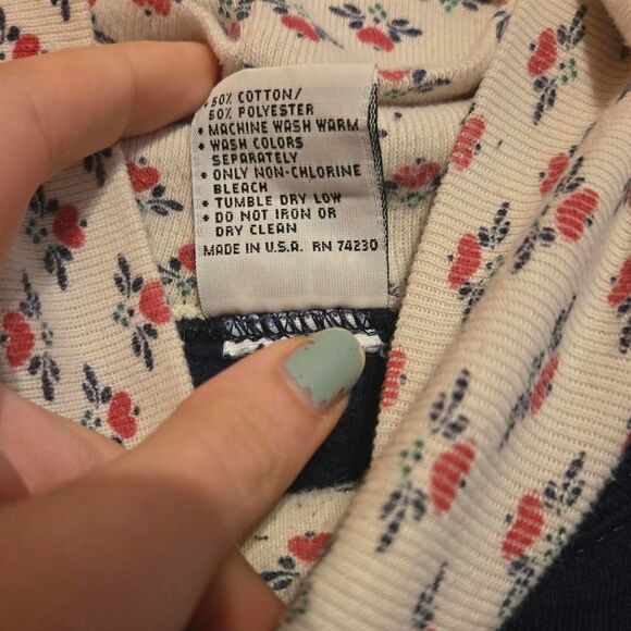 Vintage Retro 1980s Gopher Sport Nurses Care Patchwork Turtleneck Sweater - Picture 5 of 5